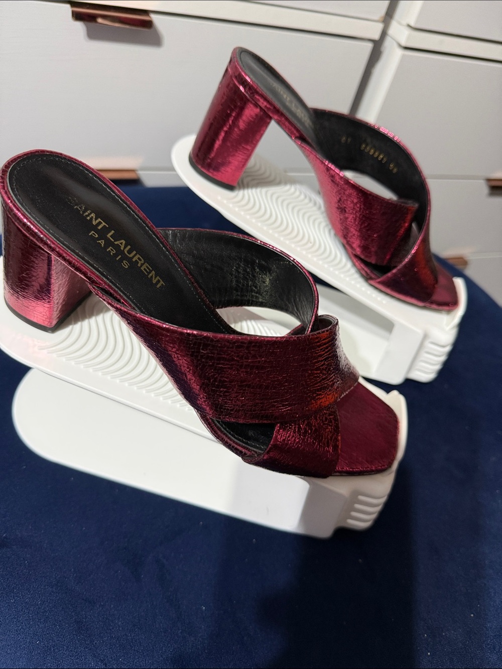 Saint Laurent Metallic Magenta Crisscross Platform Slide - Picture 2 of 11